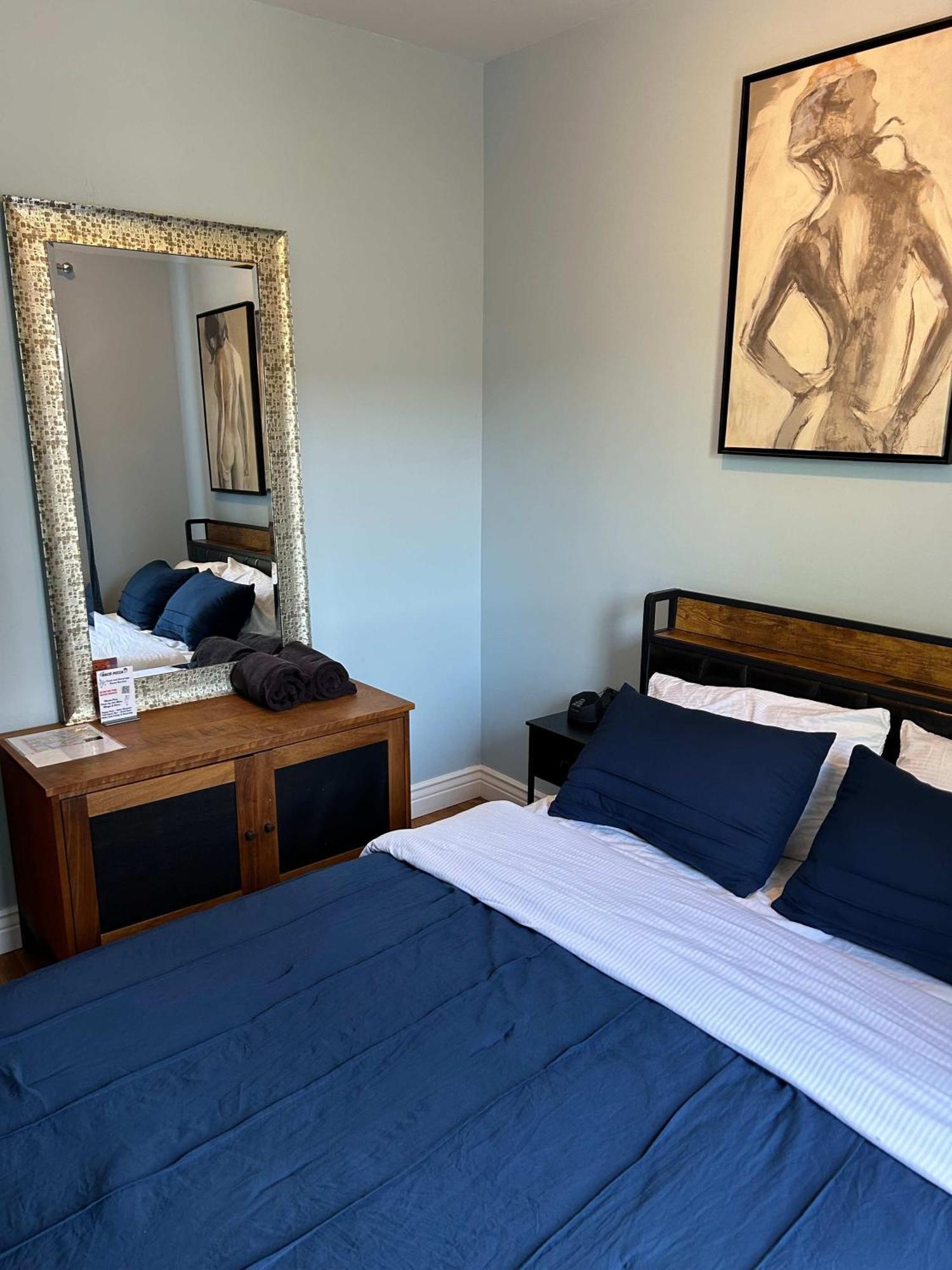Blue Room In Dorothy'S Bnb Chicago Esterno foto