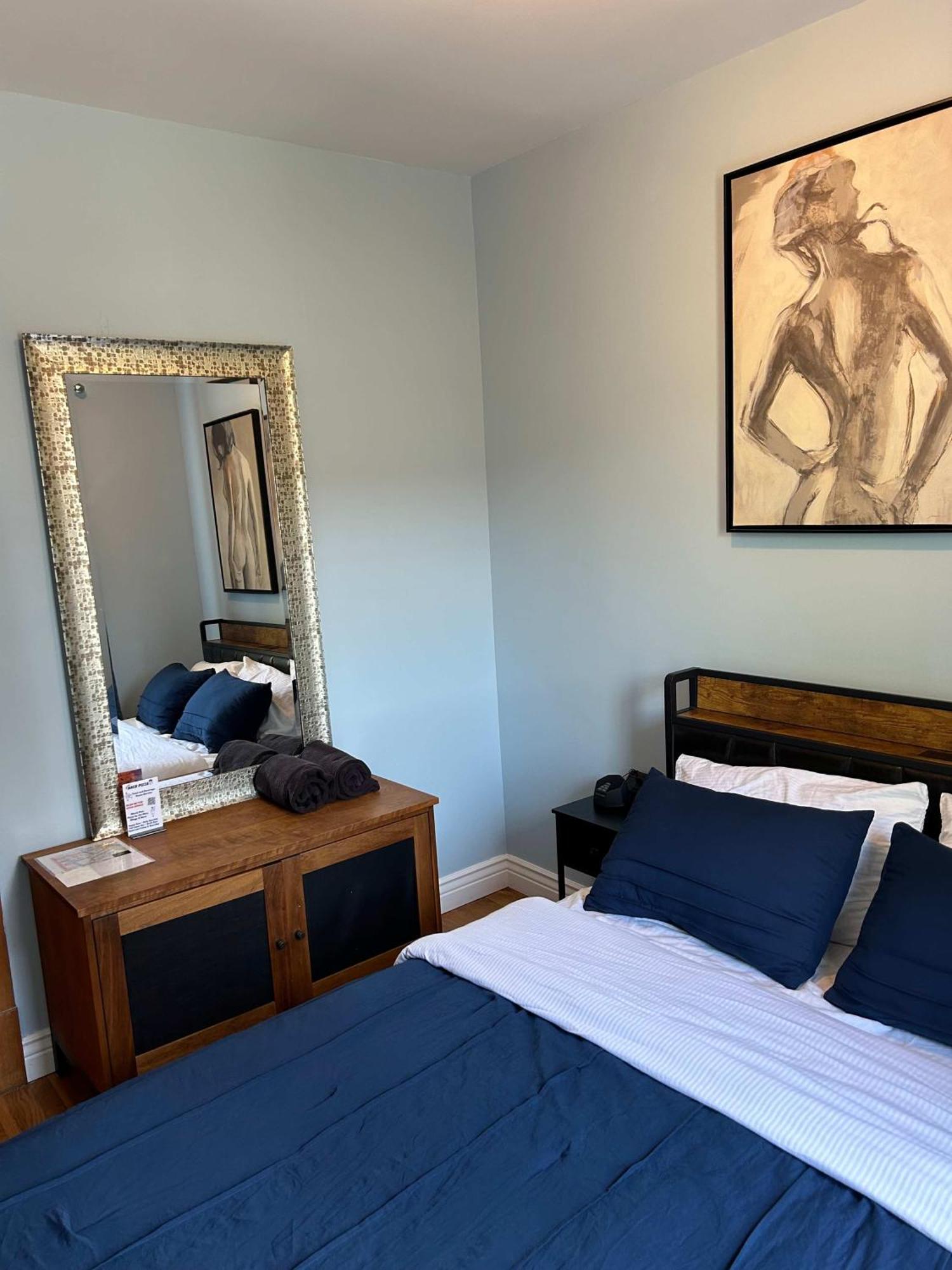 Blue Room In Dorothy'S Bnb Chicago Esterno foto